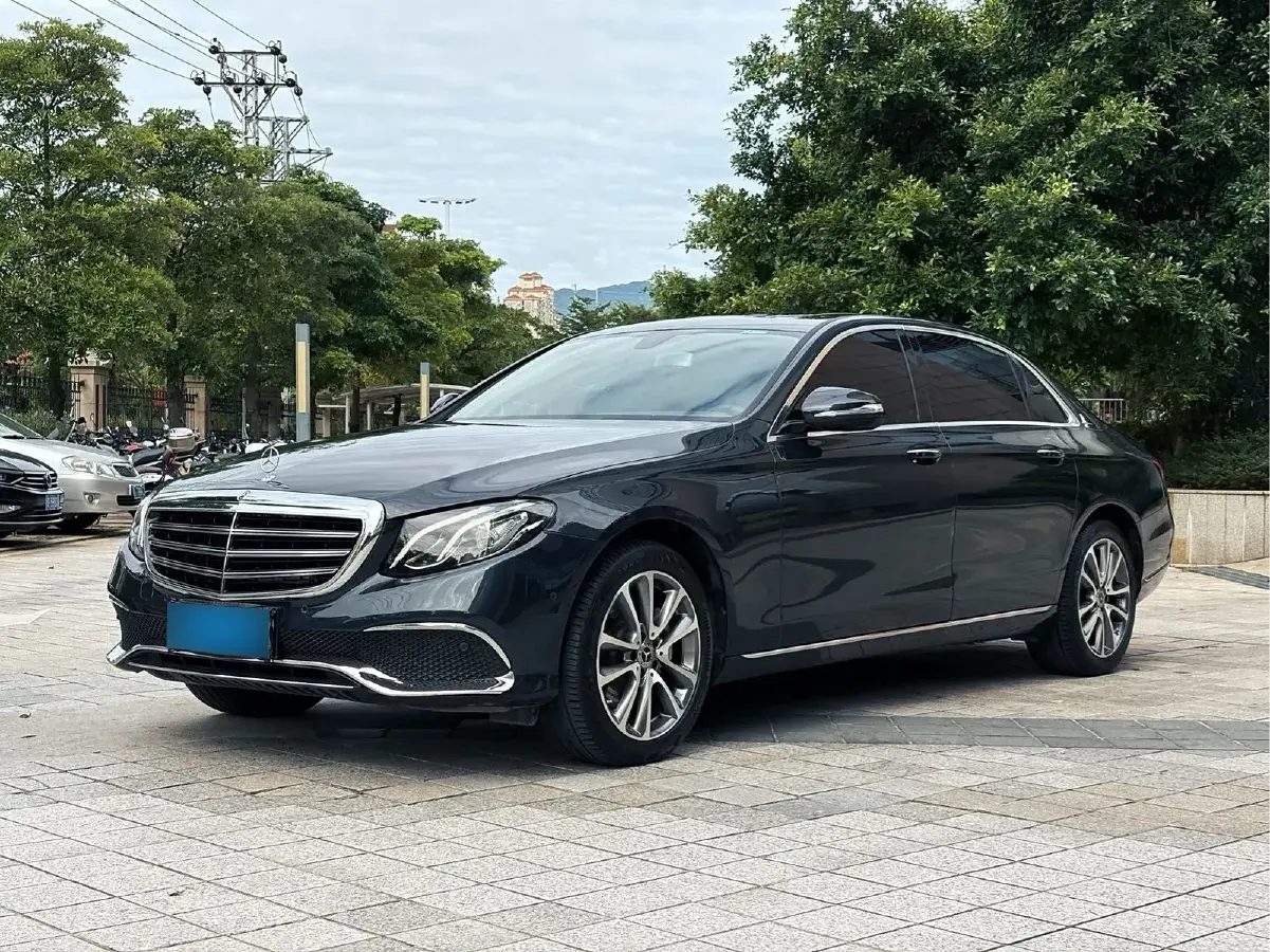 2019 Mercedes-Benz E Class 1.5T 184HP L4 9AT