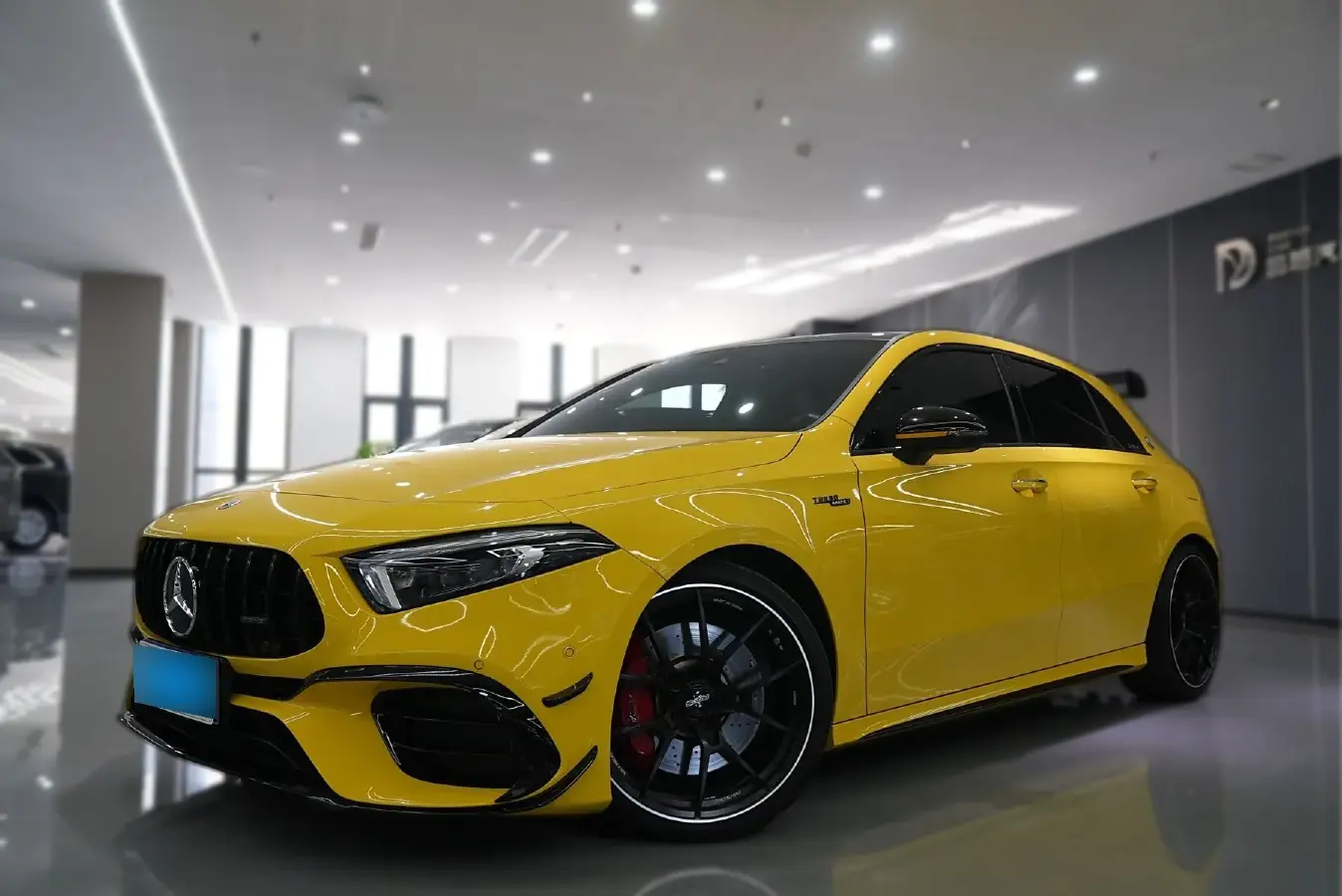 2022 Mercedes-Benz A AMG 2.0T 306HP L4 7DCT