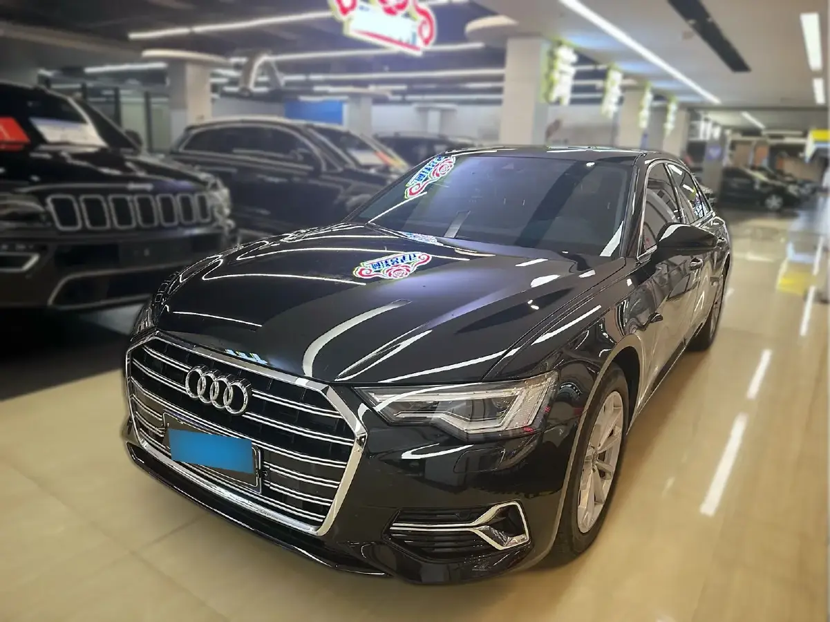 2023 Audi A6L 2.0T 190HP L4 7DCT