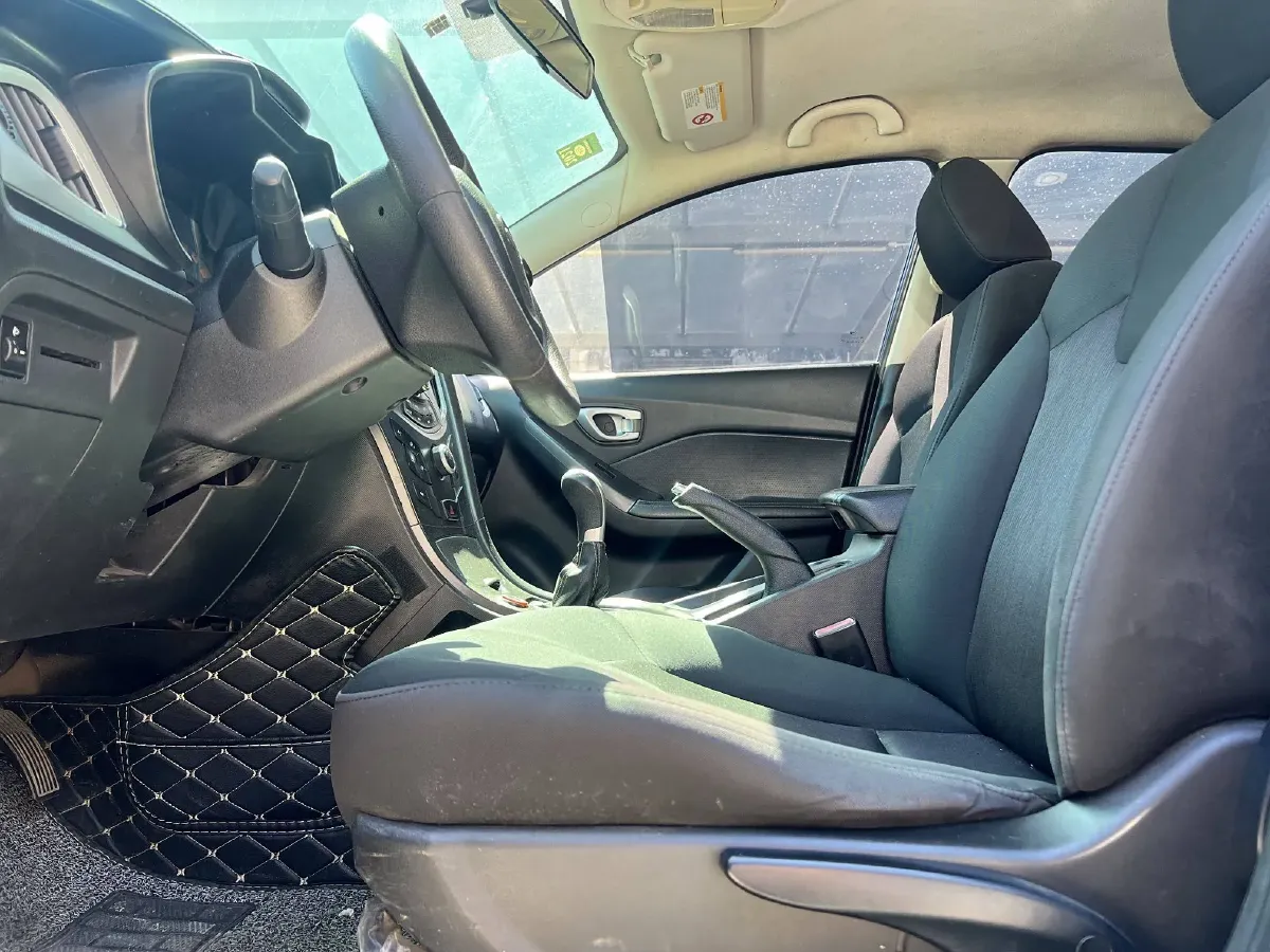 2013 GAC Trumpchi GA3 1.6L 122HP L4 5MT,autocango,china used car exporter,china ev exporter,chinese used car exporter,chinese used ev exporter