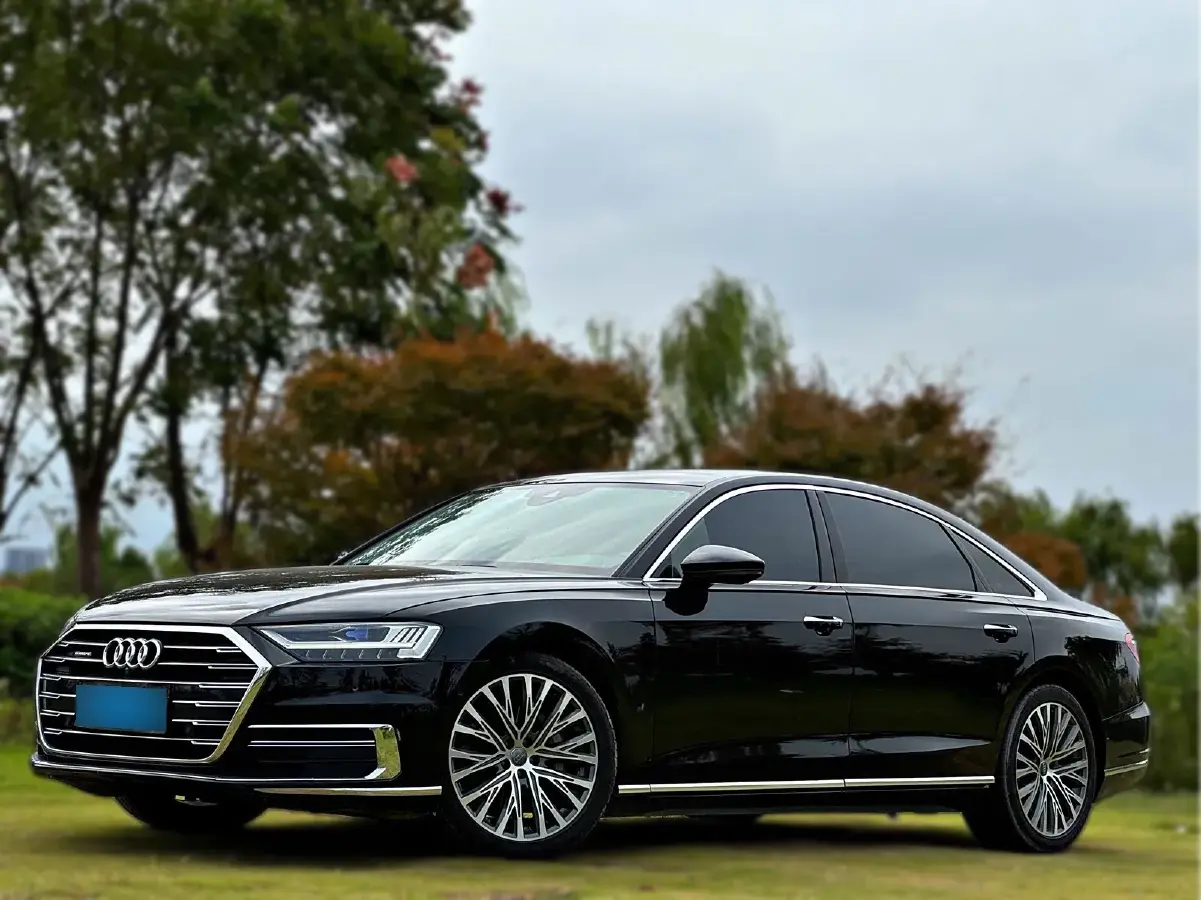 2018 Audi A8 3.0T 340HP V6 8AT