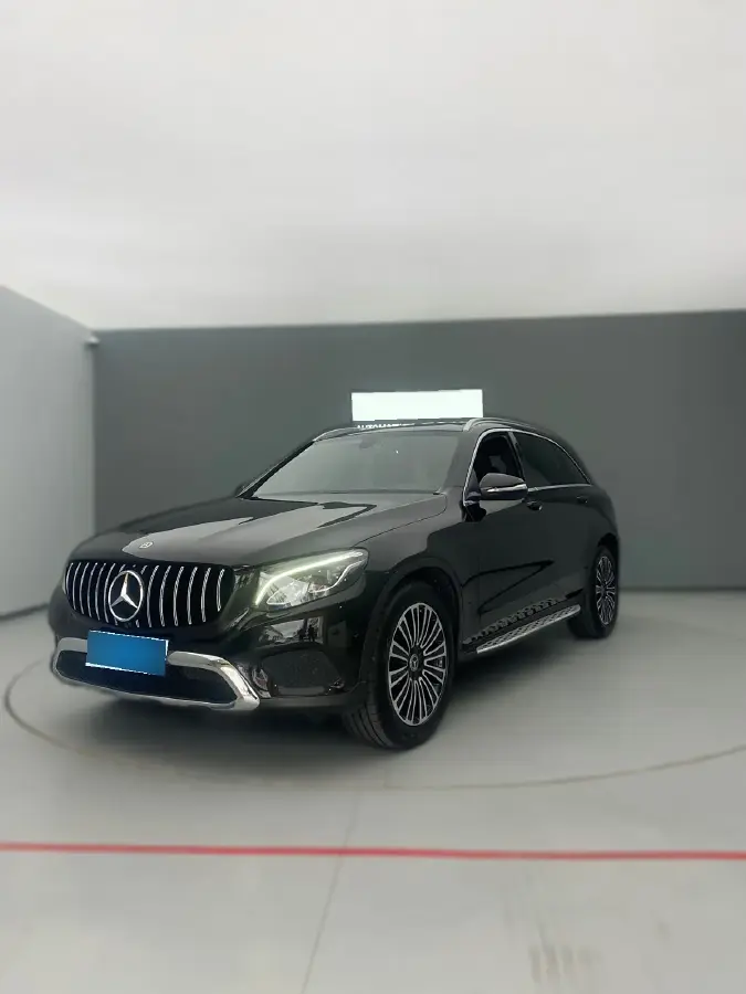 2019 Mercedes-Benz GLC Class 2.0T 184HP L4 9AT