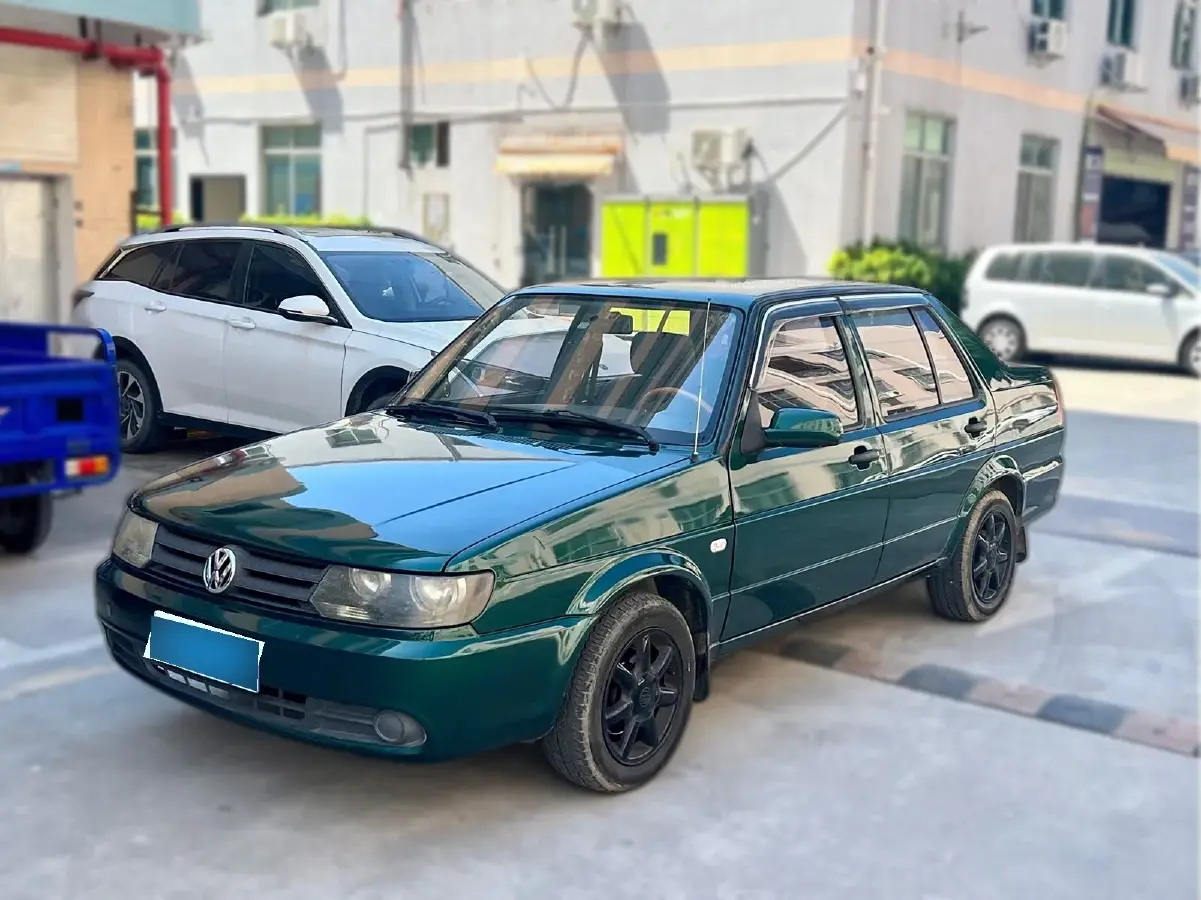 2010 Volkswagen Jetta 1.6L 95HP L4 5MT