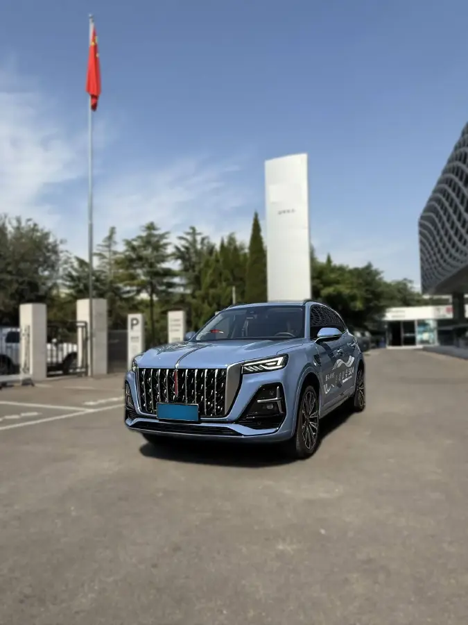 2023 HongQi HS5 2.0T 252HP L4 8AT