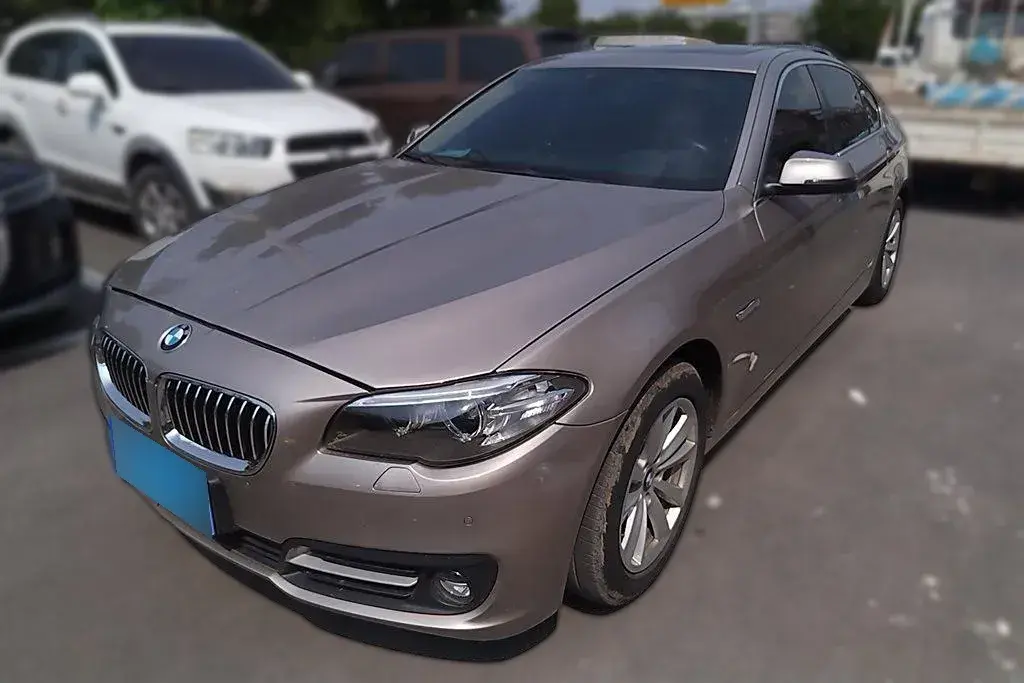 2017 BMW 5 Series 2.0T 184HP L4 8AT