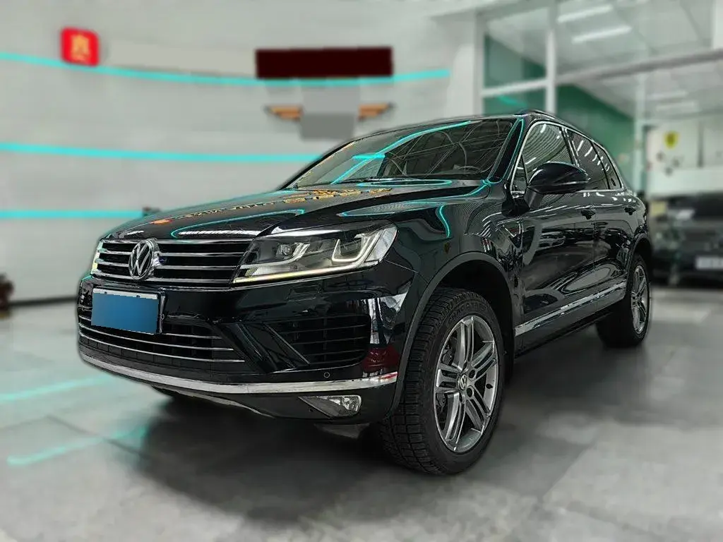 2017 Volkswagen Touareg 3.0T 320HP V6 8AT