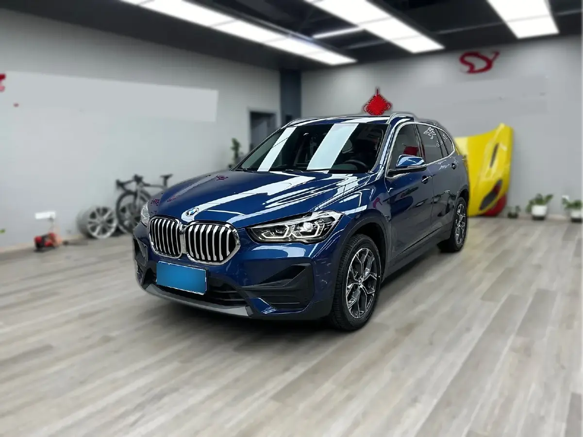 2022 BMW X1 2.0T 192HP L4 7DCT