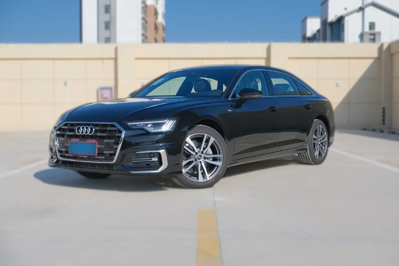2024 Audi A6L 2.0T 190HP L4 7DCT
