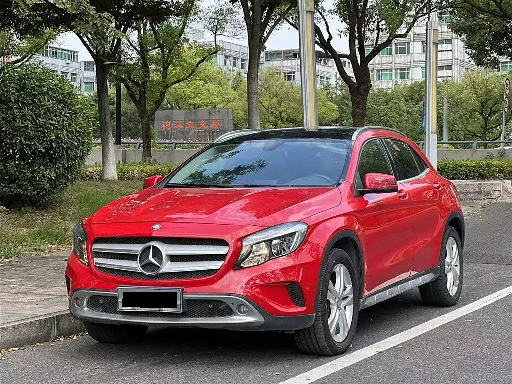 2015 Mercedes-Benz GLA Class 1.6T 156HP L4 7DCT
