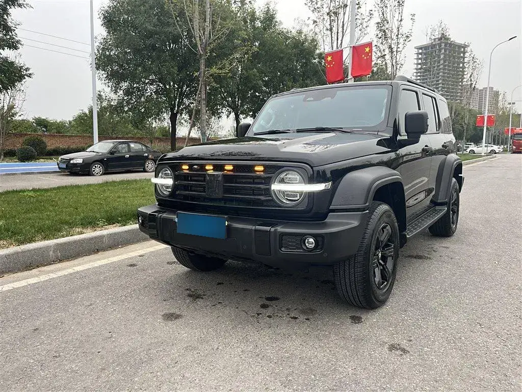 2024 Tank 300 2.0T 227HP L4 8AT