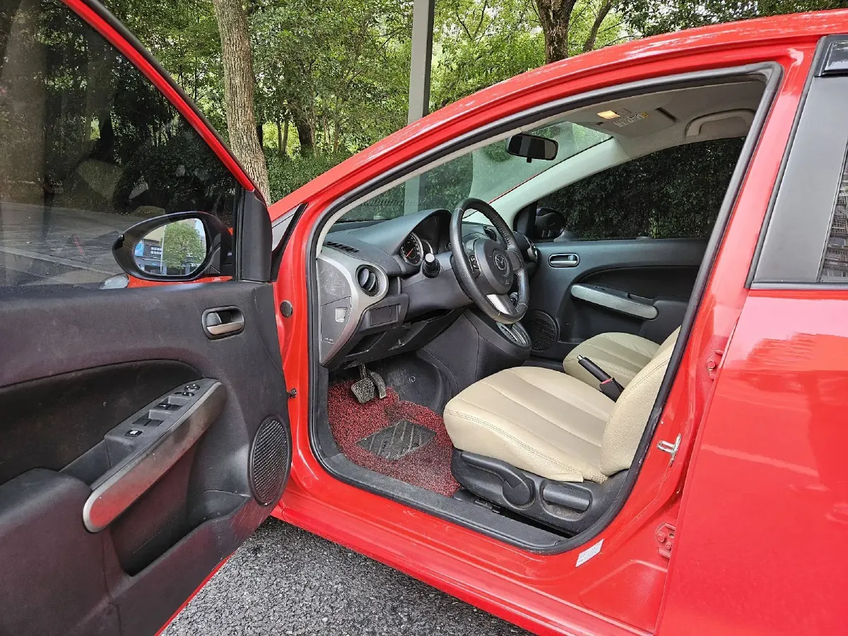 2011 Mazda 2 1.5L 103HP L4 4AT,autocango,china used car exporter,china ev exporter,chinese used car exporter,chinese used ev exporter