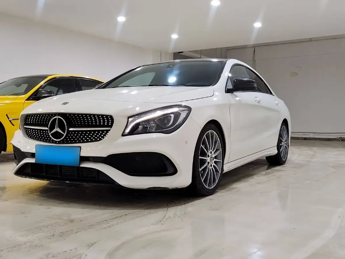 2018 Mercedes-Benz CLA Class 2.0T 184HP L4 7DCT