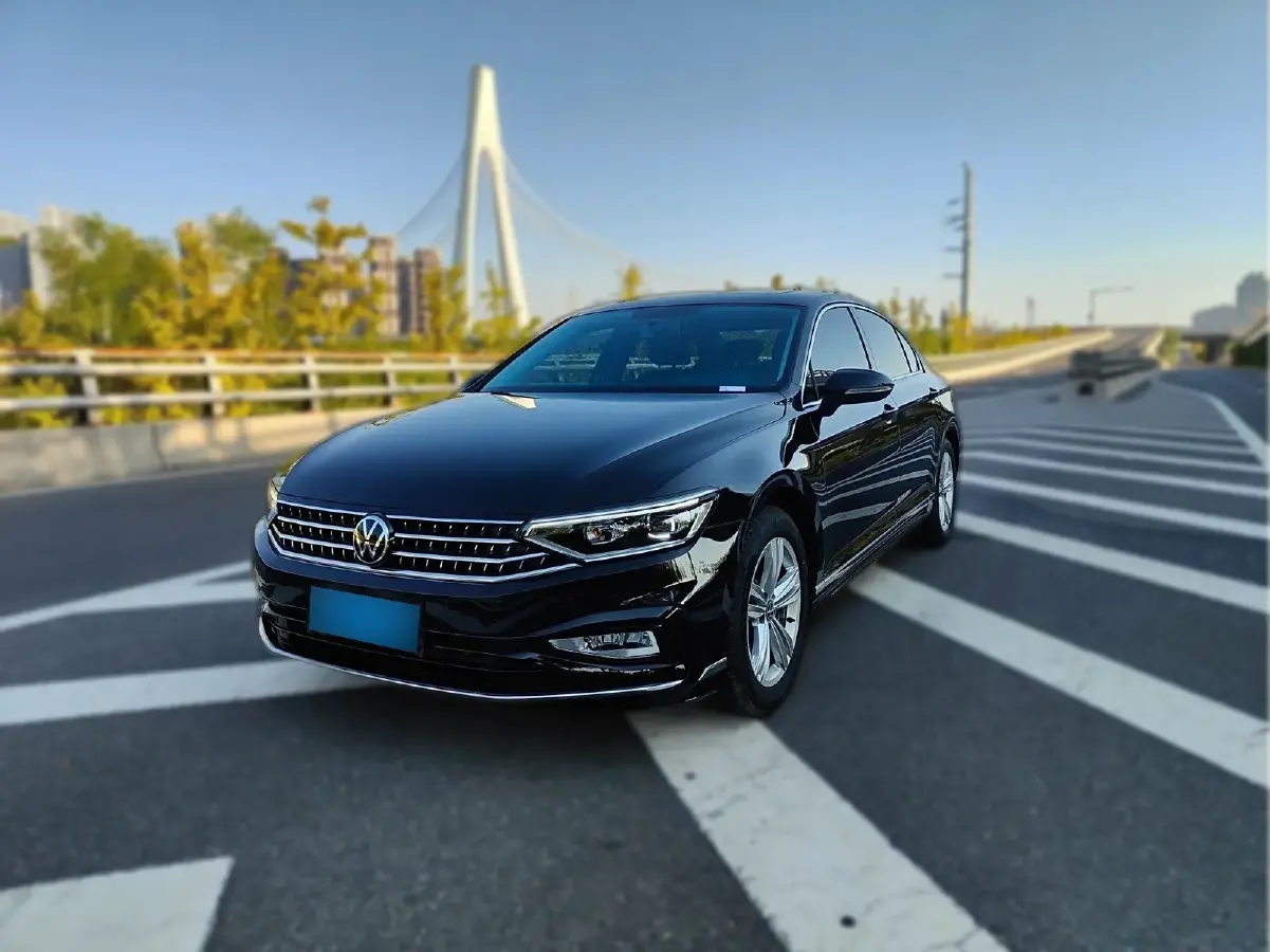 2023 Volkswagen Magotan 2.0T 186HP L4 7DCT