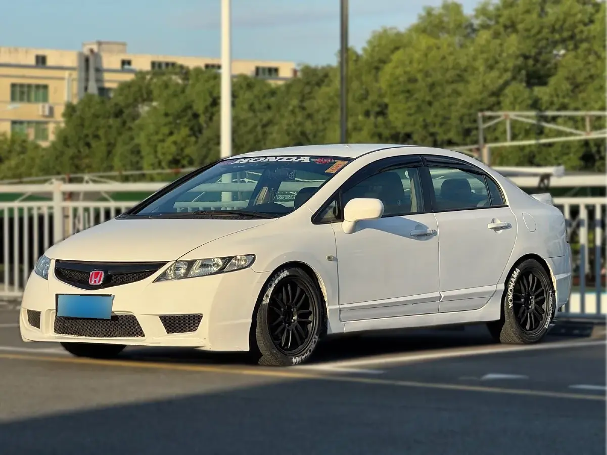 2006 Honda Civic 1.8L 140HP L4 5MT