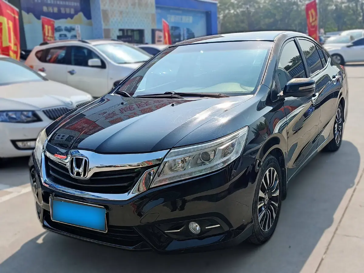 2013 Honda Crider 1.8L 139HP L4 5MT