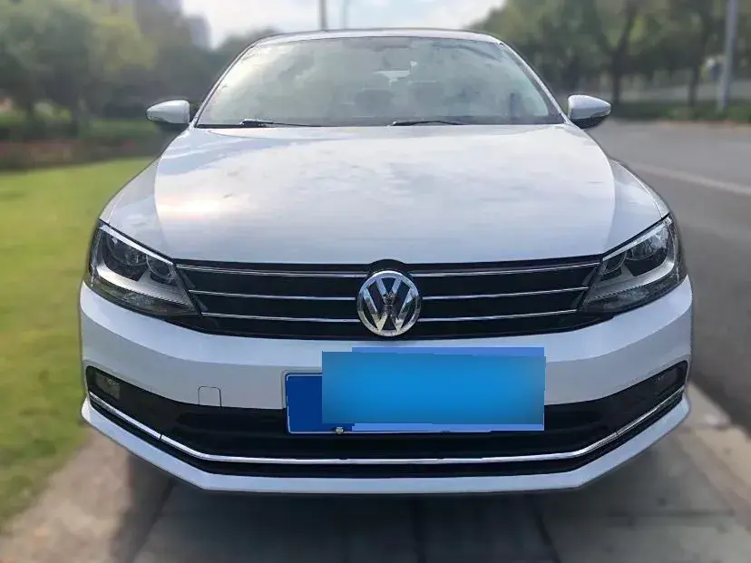 2018 Volkswagen Sagitar 1.6L 110HP L4 6AT