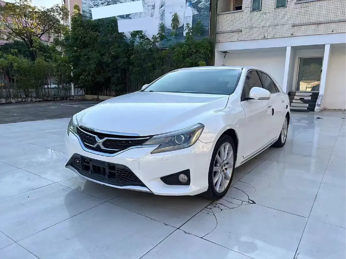 2013 Toyota Reiz 2.5L 193HP V6 6AT