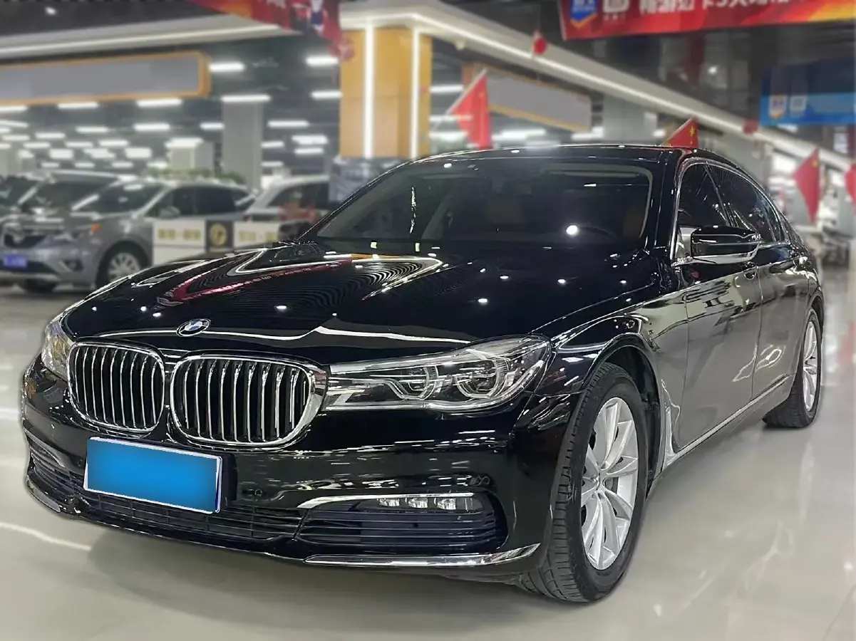 2016 BMW 7 Series 2.0T 258HP L4 8AT