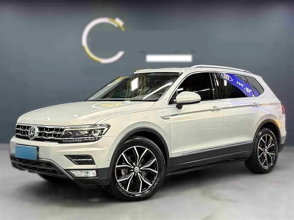 2019 Volkswagen Tiguan L 2.0T 220HP L4 7DCT