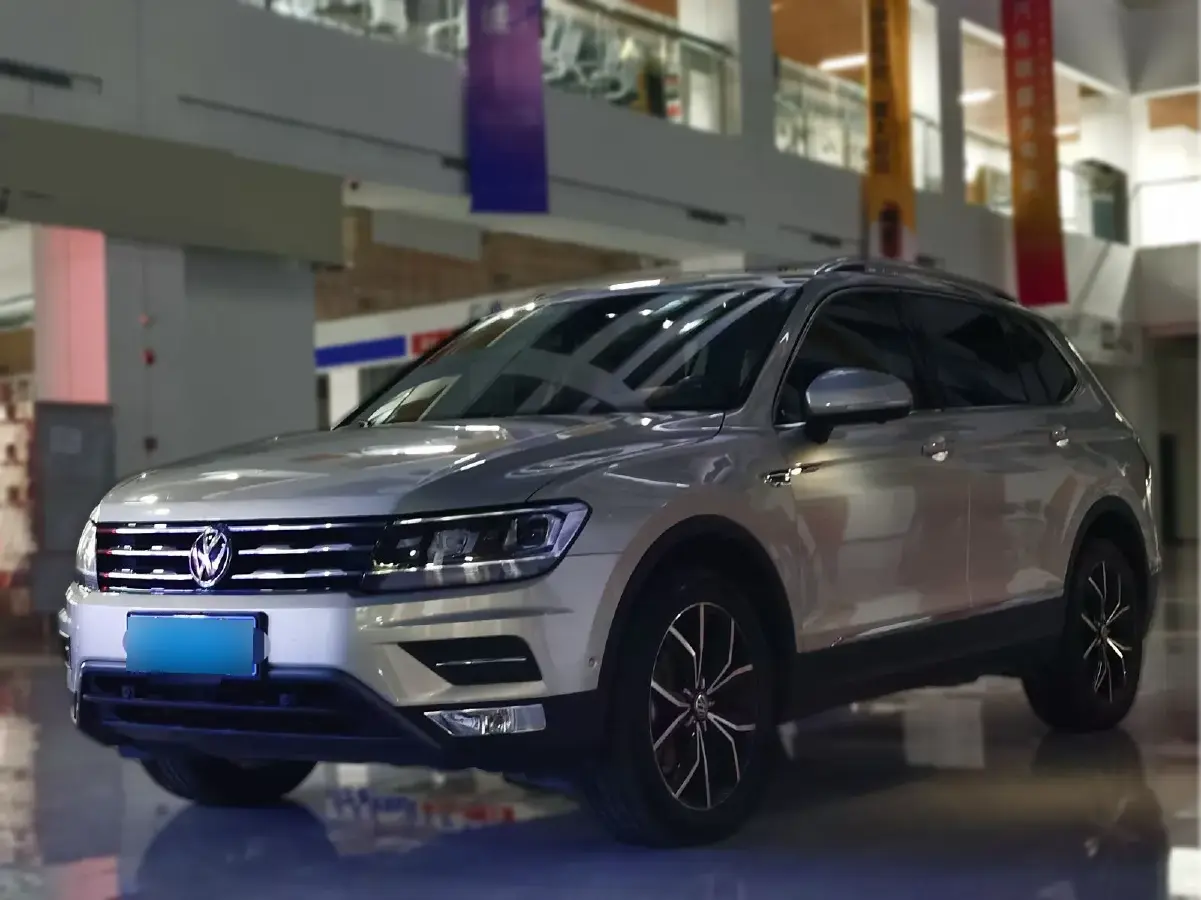 2019 Volkswagen Tiguan L 2.0T 186HP L4 7DCT