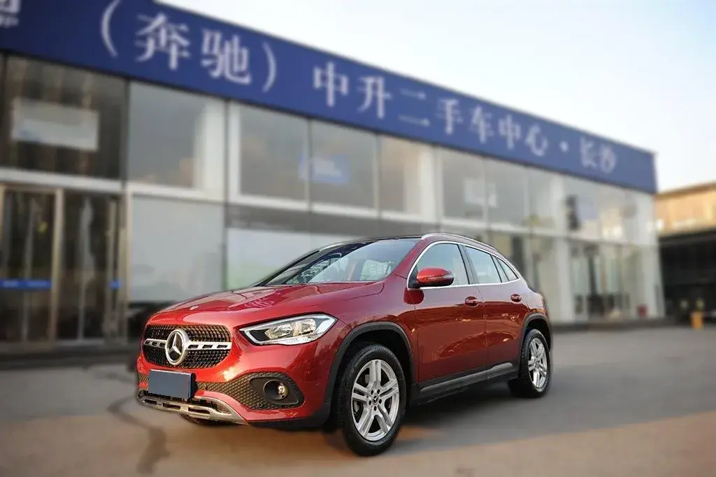 2022 Mercedes-Benz GLA Class 1.3T 136HP L4 7DCT