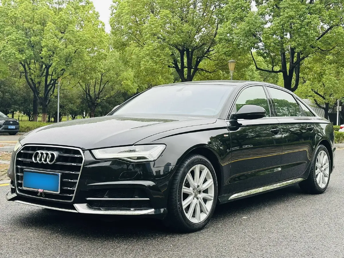 2018 Audi A6L 1.8T 190HP L4 7DCT
