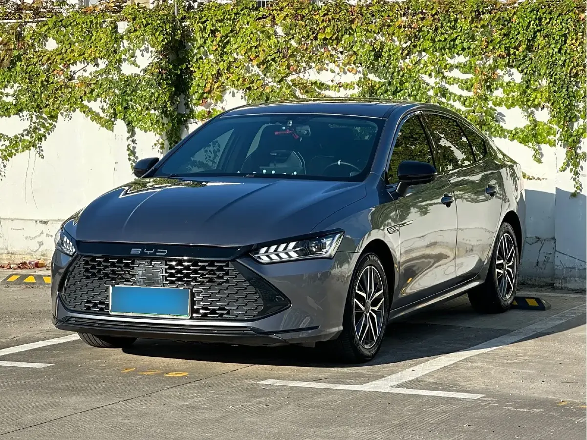 2021 BYD Qin Plus 1.5L 110HP L4 E-CVT PHEV 8.32KWH