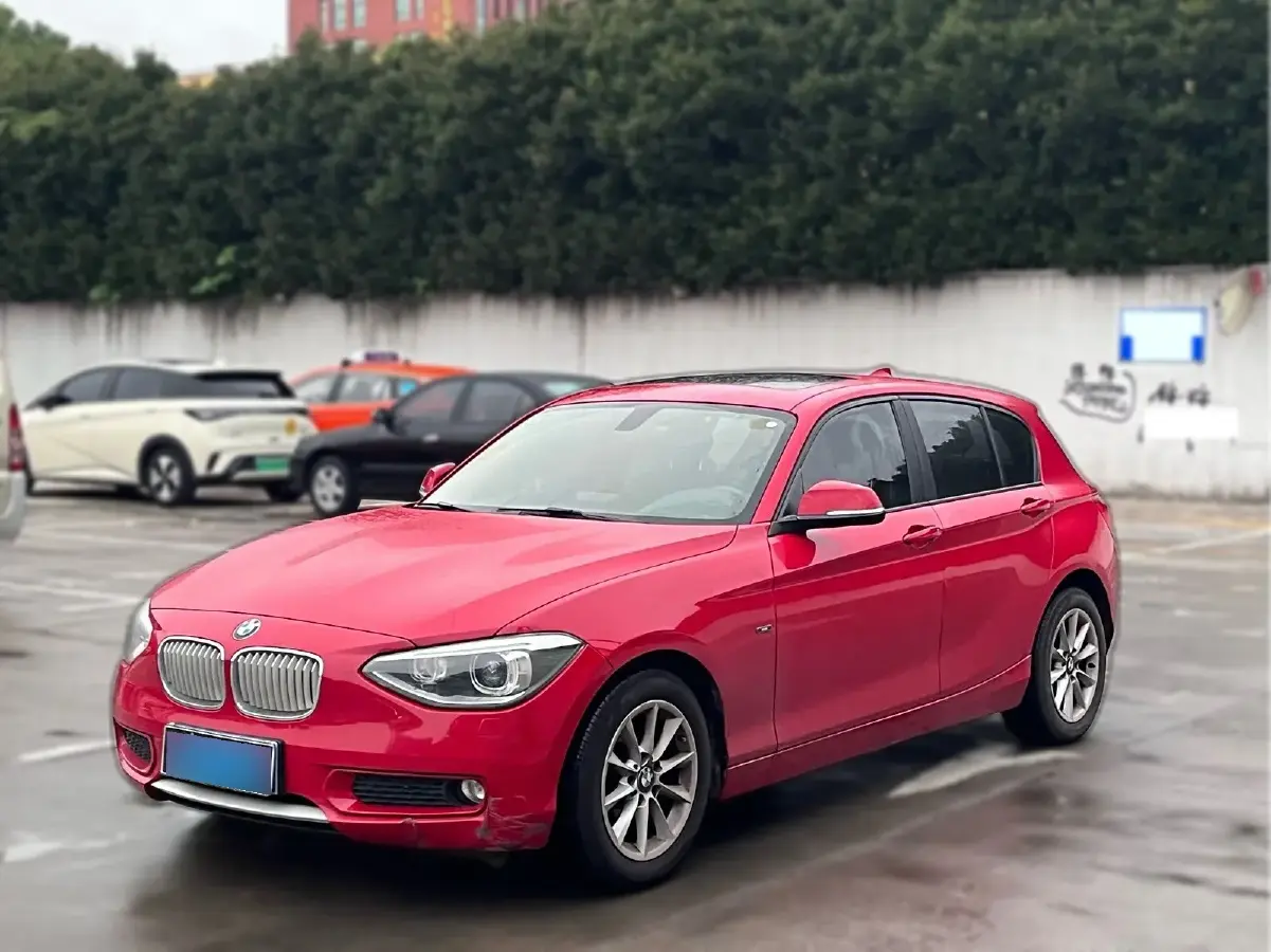 2013 BMW 1 Series 1.6T 136HP L4 8AT