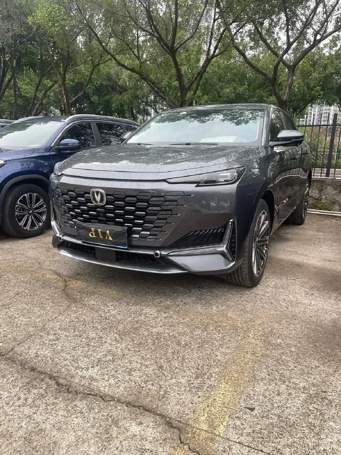 2021 ChangAn UNI-K 2.0T 233HP L4 8AT