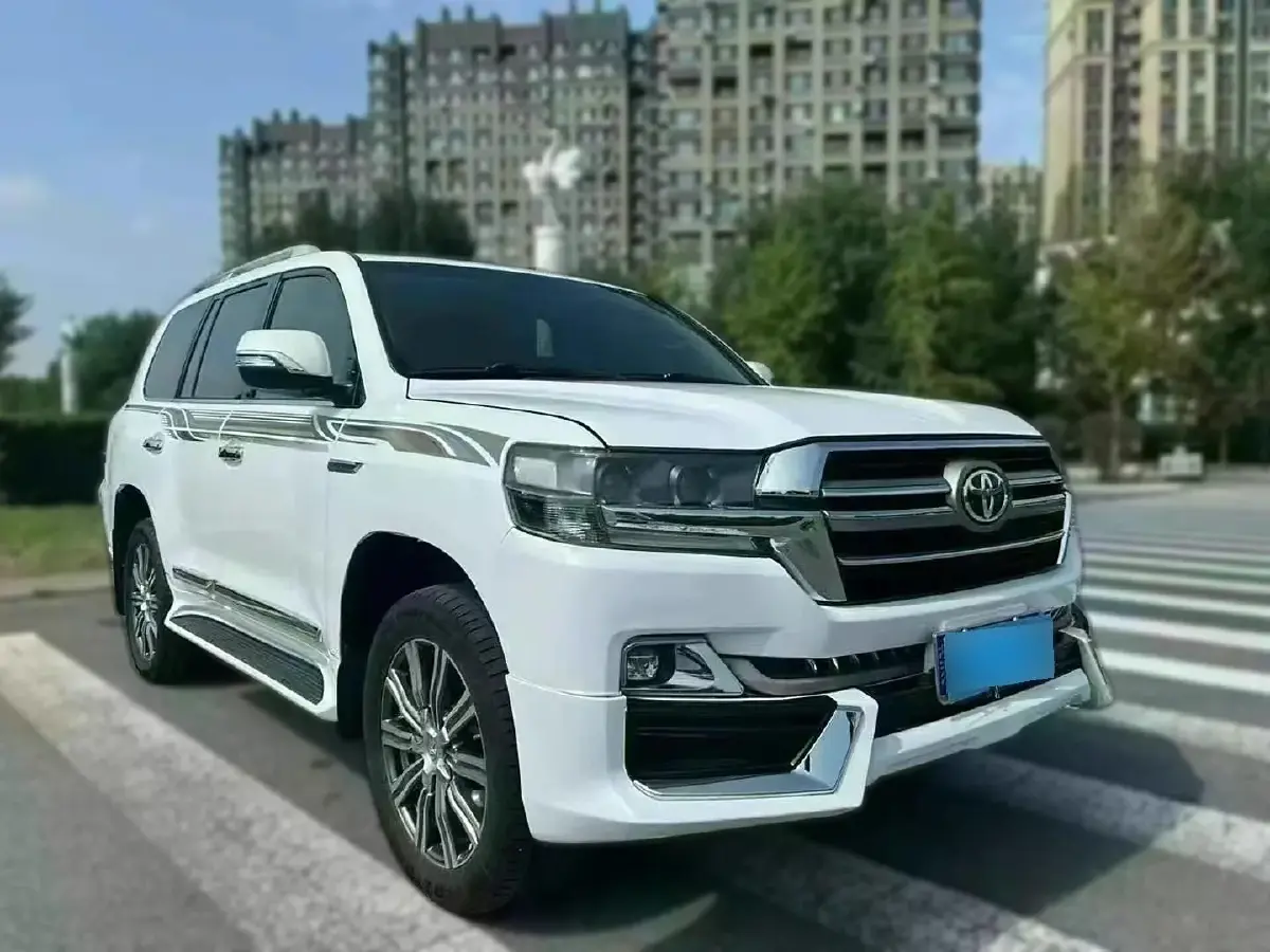 2010 Toyota Land Cruiser 4.0L 244HP V6 5AT