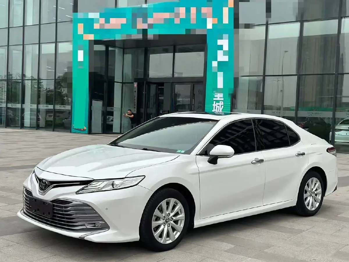 2021 Toyota Camry 2.0L 178HP L4 CVT