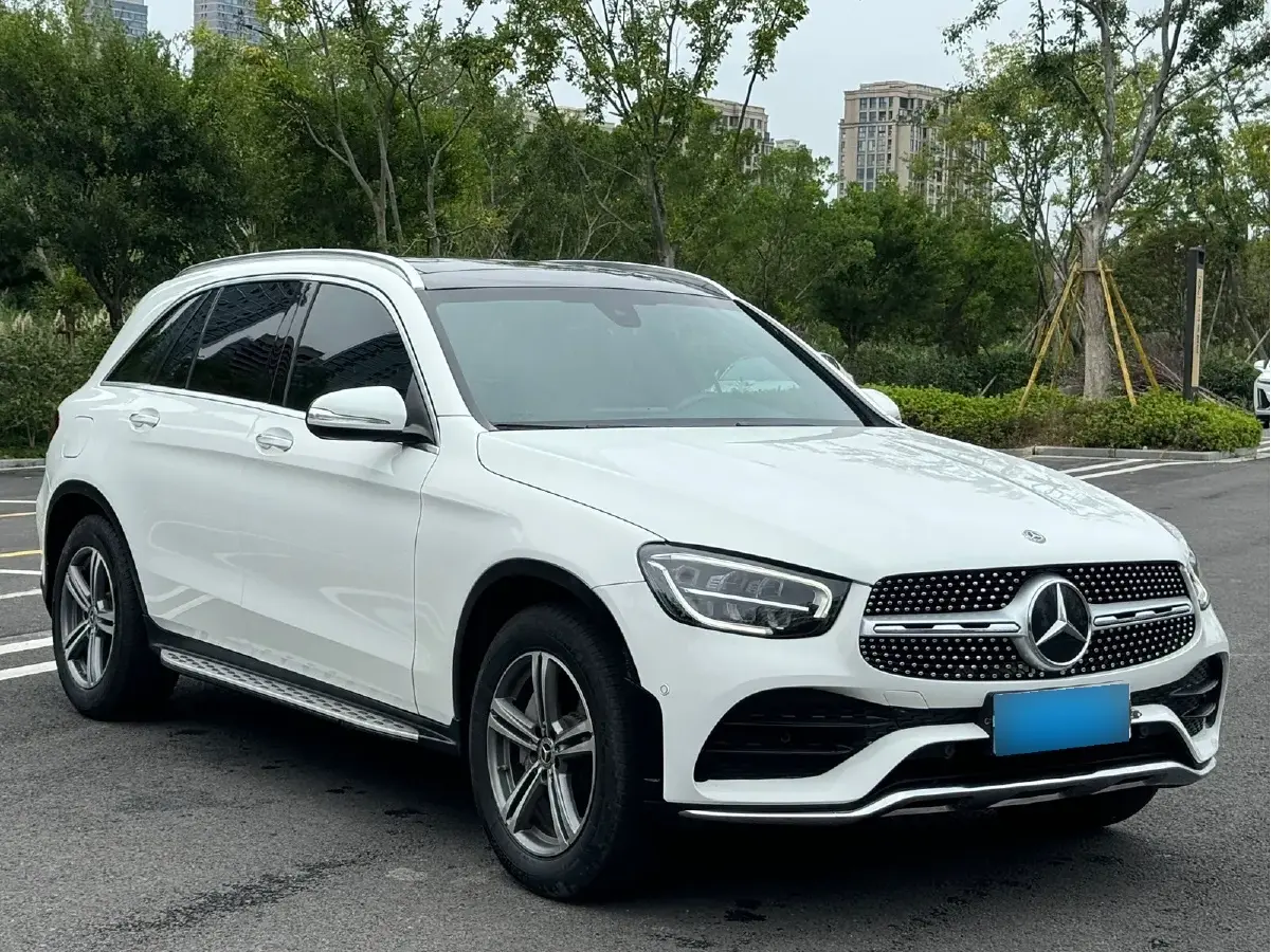 2020 Mercedes-Benz GLC Class 2.0T 197HP L4 9AT
