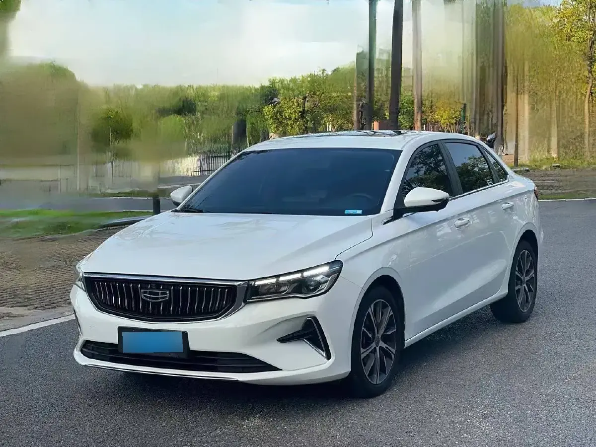 2022 Geely Emgrand 1.5L 114HP L4 CVT