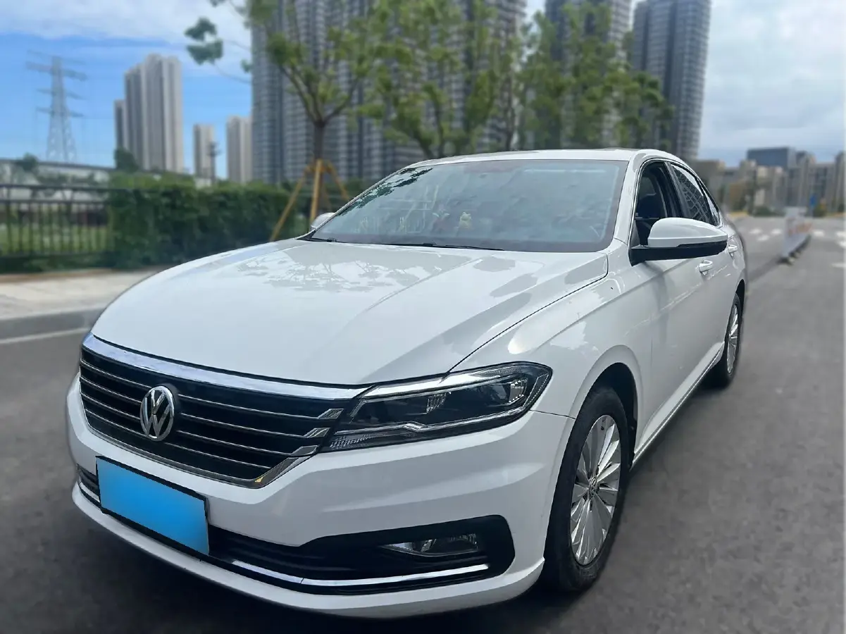 2019 Volkswagen Lavida 1.5L 113HP L4 5MT