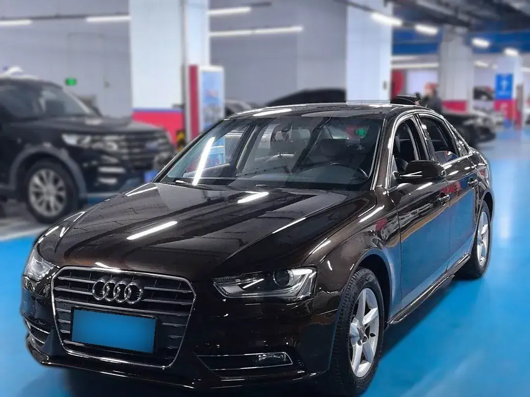 2013 Audi A4L 2.0T 180HP L4 CVT