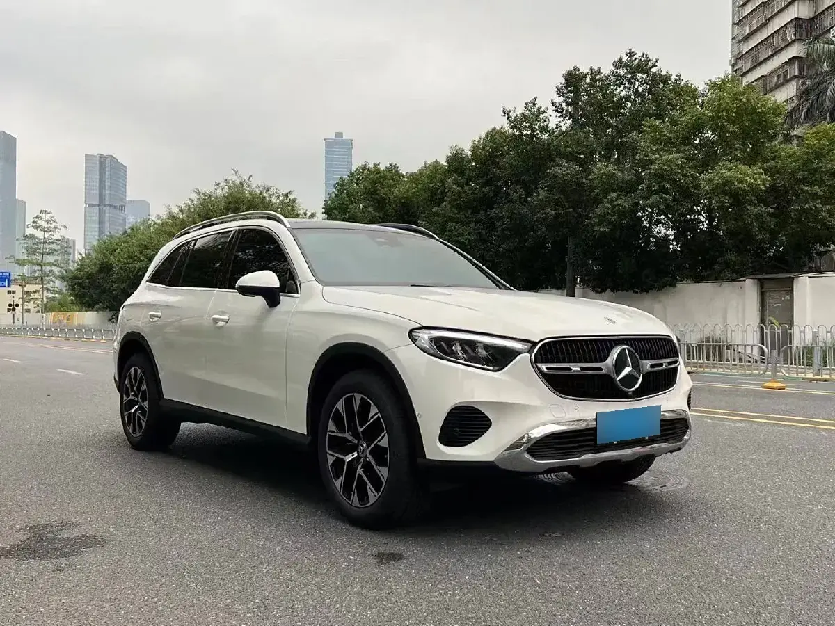 2024 Mercedes-Benz GLC Class 2.0T 204HP L4 9AT