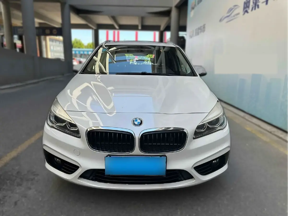 2016 BMW 2 Series Wagon 1.5T 136HP L3 6AT