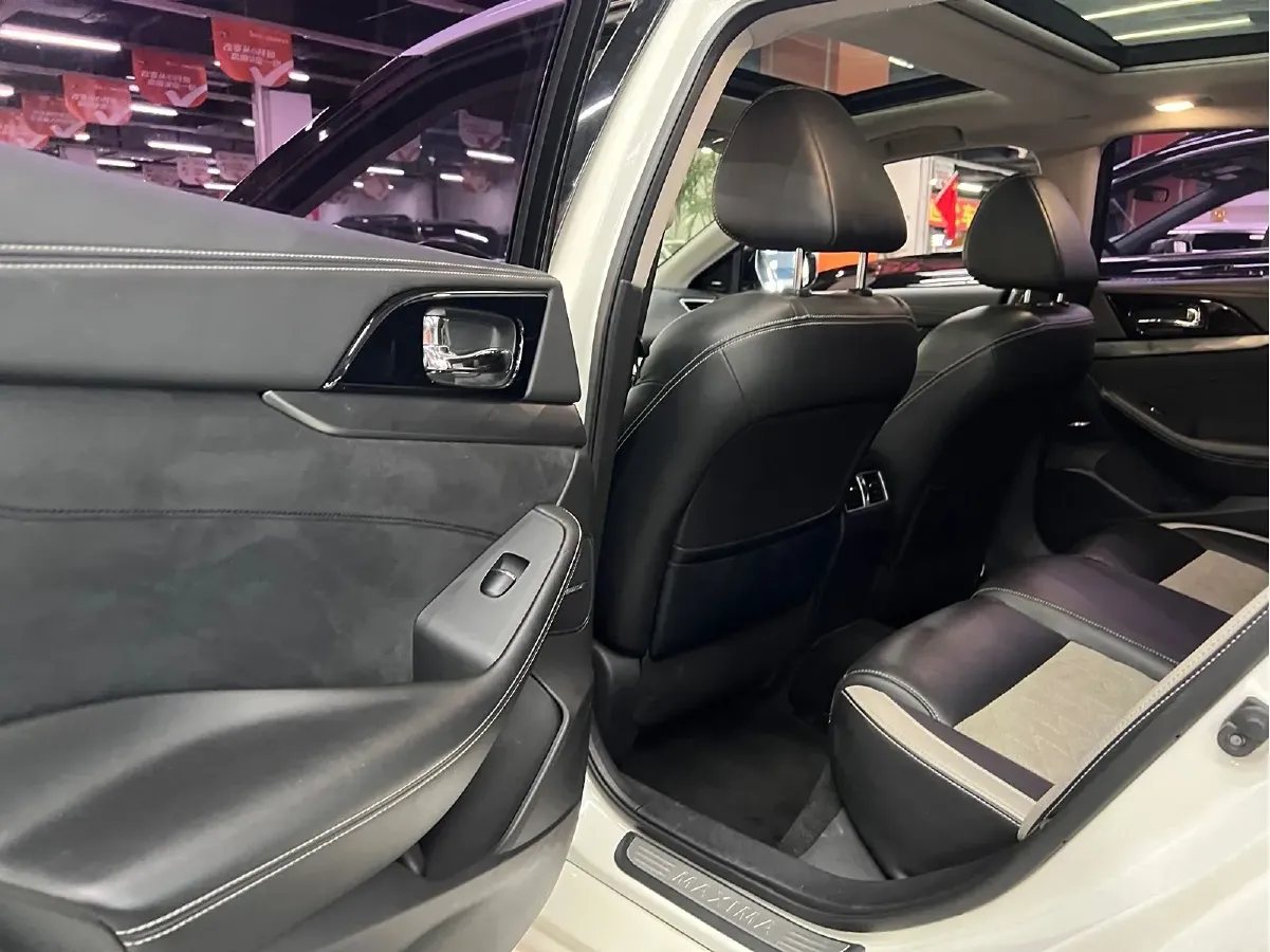 2016 Nissan Maxima 2.5L 186HP L4 CVT,autocango,china used car exporter,china ev exporter,chinese used car exporter,chinese used ev exporter