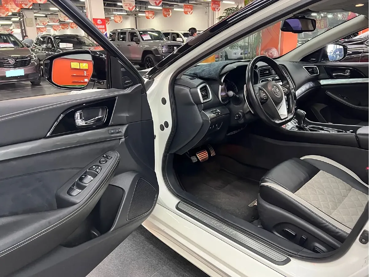 2016 Nissan Maxima 2.5L 186HP L4 CVT,autocango,china used car exporter,china ev exporter,chinese used car exporter,chinese used ev exporter