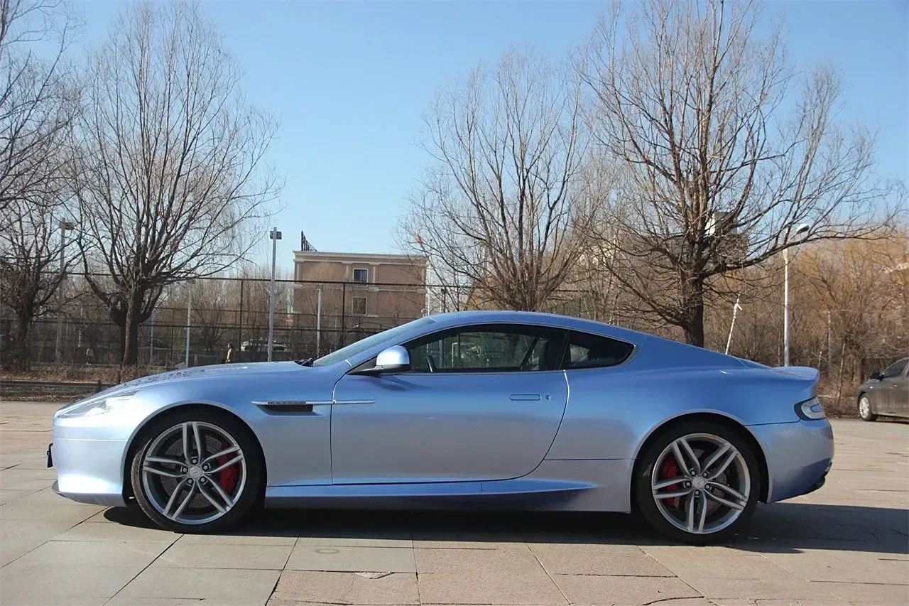 2013 Aston Martin DB9 6.0L 517HP V12 6AT,autocango,china used car exporter,china ev exporter,chinese used car exporter,chinese used ev exporter