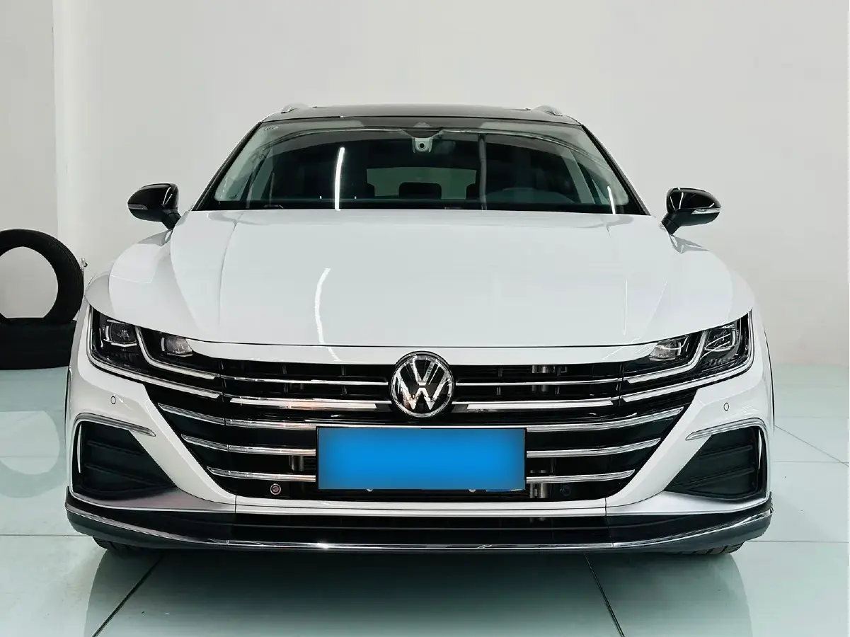2021 Volkswagen CC 2.0T 220HP L4 7DCT