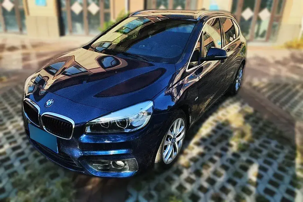 2016 BMW 2 Series Wagon 2.0T 192HP L4 8AT