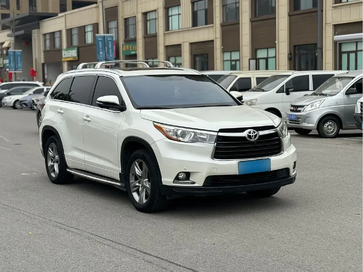 2015 Toyota Highlander 2.0T 220HP L4 6AT