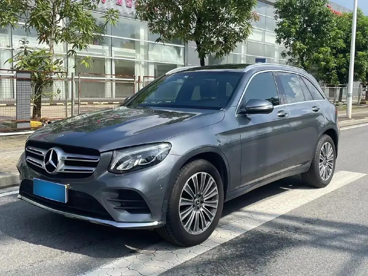 2017 Mercedes-Benz GLC Class 2.0T 211HP L4 9AT