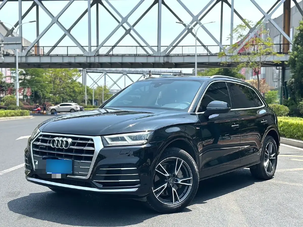 2020 Audi Q5L 2.0T 190HP L4 7DCT