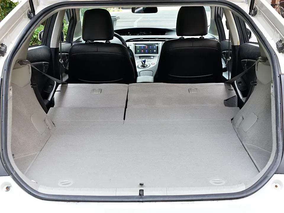 2012 Toyota Prius 1.8L 99HP L4 E-CVT Hybrid,autocango,china used car exporter,china ev exporter,chinese used car exporter,chinese used ev exporter