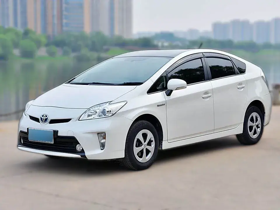 2012 Toyota Prius 1.8L 99HP L4 E-CVT Hybrid 2012 Toyota Prius 1.8L 99HP L4 E-CVT Hybrid