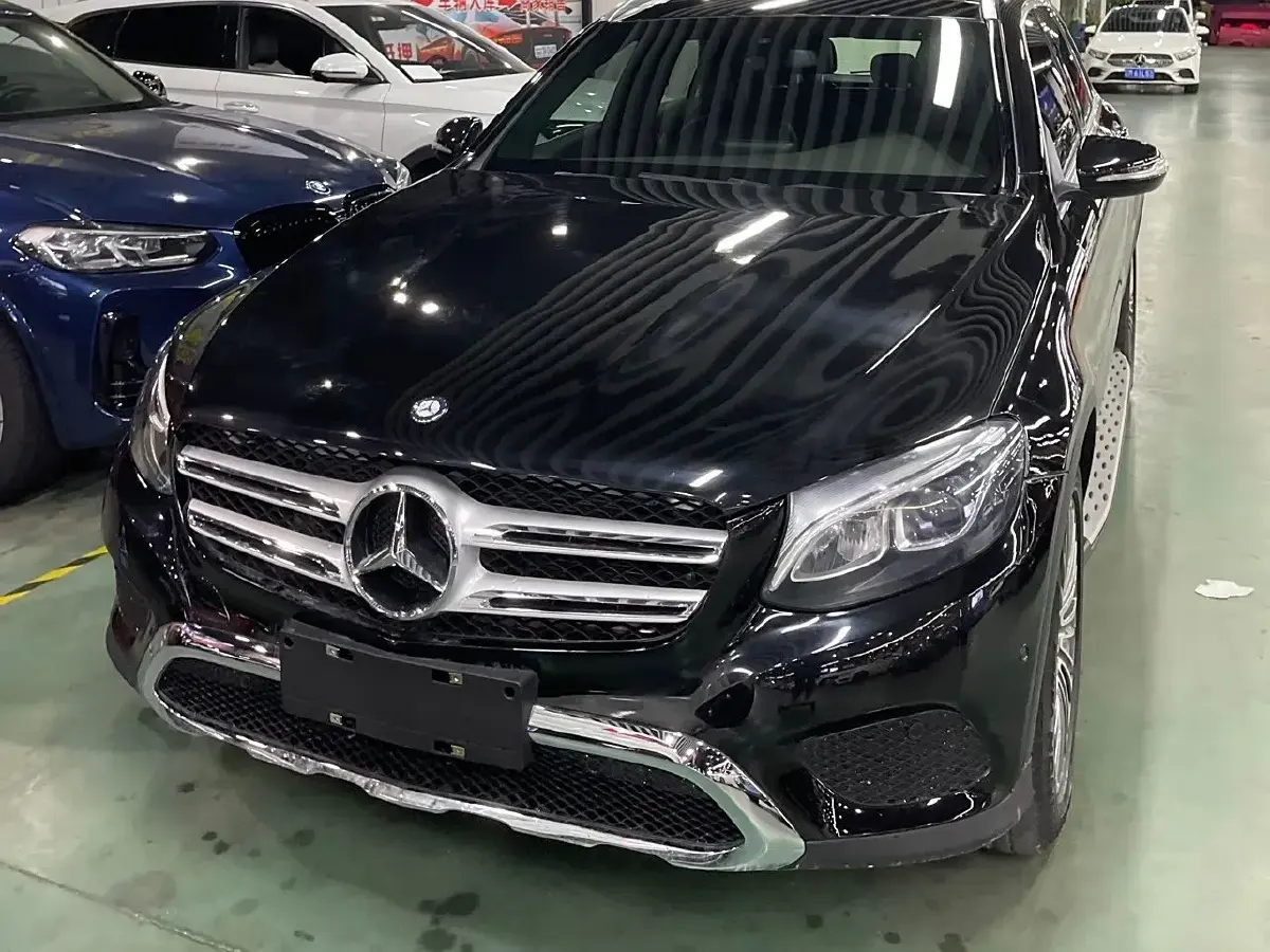 2017 Mercedes-Benz GLC Class 2.0T 211HP L4 9AT