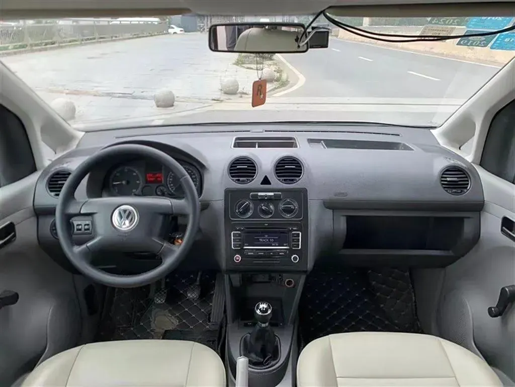 2005 Volkswagen Caddy 2.0L 69HP L4 5MT,autocango,china used car exporter,china ev exporter,chinese used car exporter,chinese used ev exporter