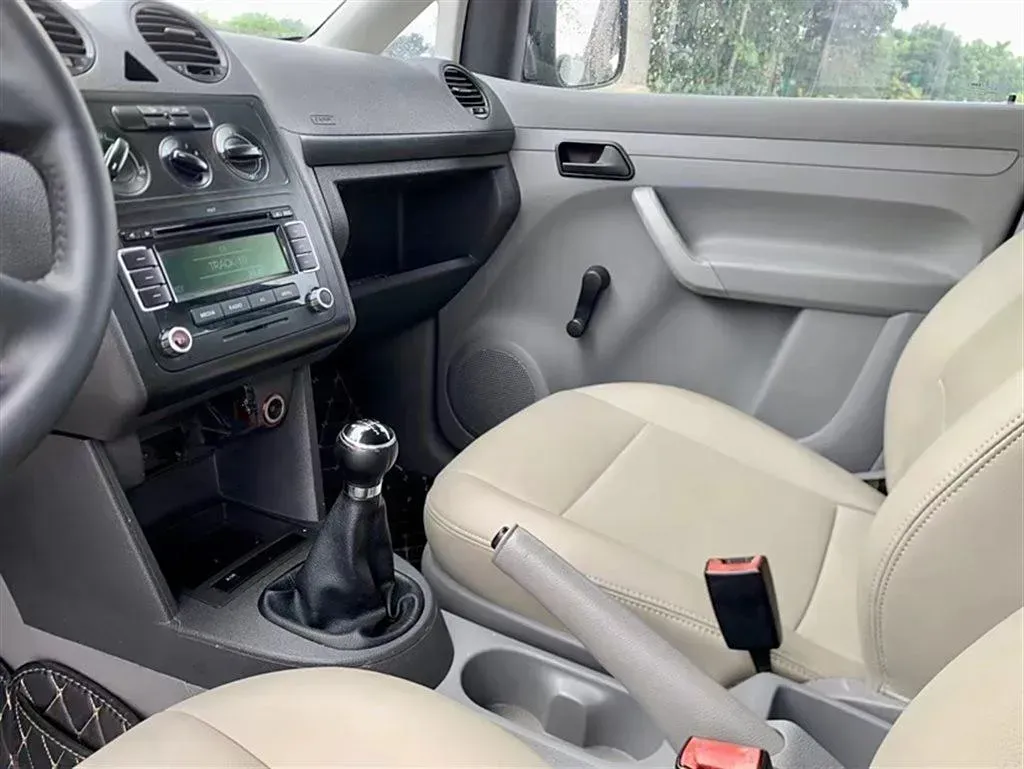 2005 Volkswagen Caddy 2.0L 69HP L4 5MT,autocango,china used car exporter,china ev exporter,chinese used car exporter,chinese used ev exporter